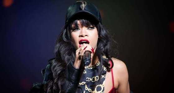 Download: Rihanna x M83 – Midnight Diamonds (Redzilla Smash Up)