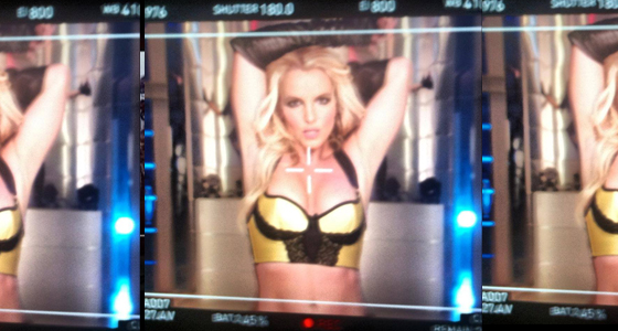 Britney-Spears-work-bitch-video-set-offi