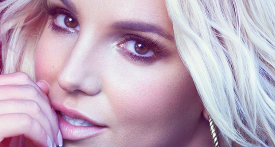 Premiere: Britney Spears – Perfume