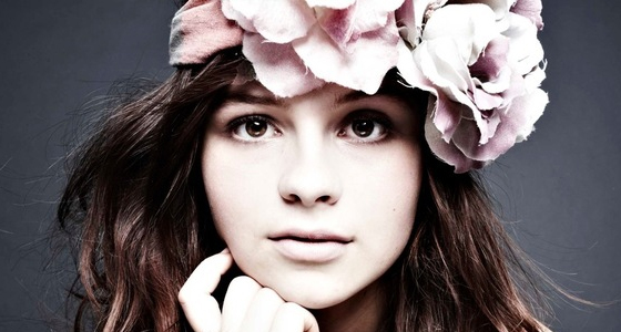 Perfect POP + Download: Gabrielle Aplin – Home