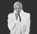 Remix Premiere: Luna Aura � Dancing With Your Ghost (W.A.S.H. Remix)