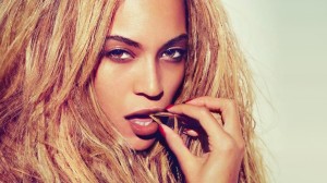 Beyonce thumb closecolor